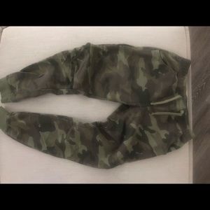 Little girl fatigue joggers